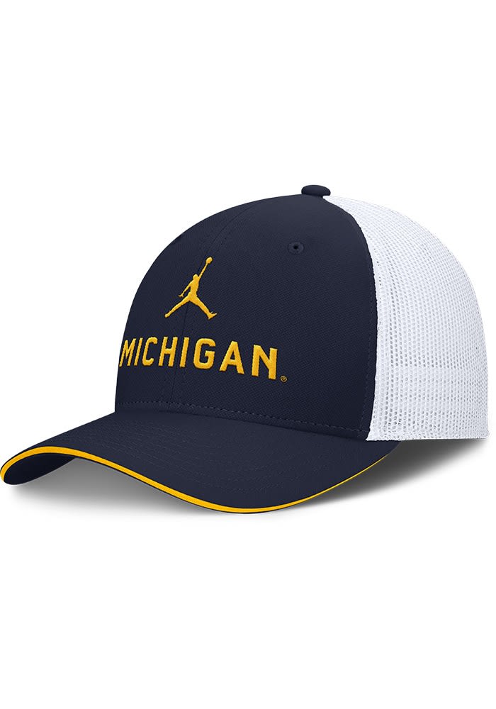 michi Men's Jordan Brand Navy Michigan Wolverines 2021 Coach Half