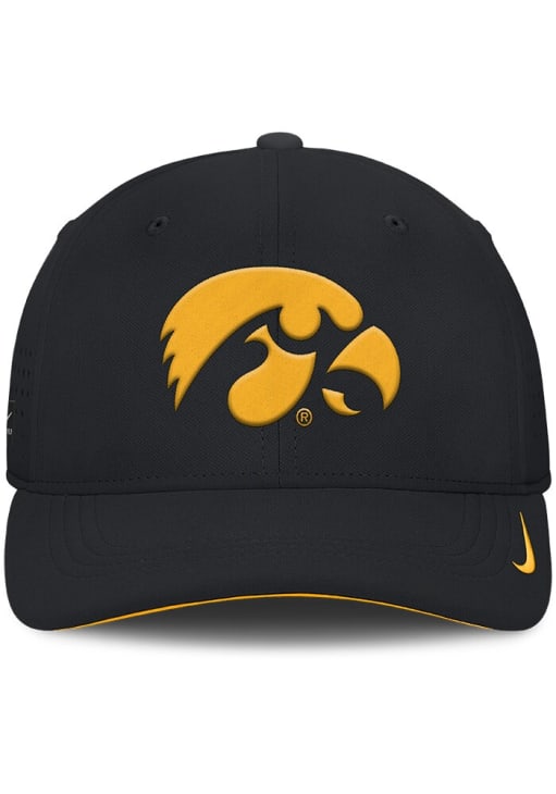 Nike Iowa Hawkeyes Mens Black NIKE DRI-FIT CLUB GAMEDAY STR AEROBILL SWOOSHFLEX CAP Flex Hat