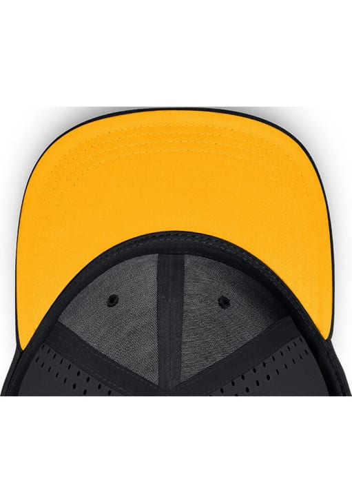 Nike Iowa Hawkeyes Mens Black NIKE DRI-FIT CLUB GAMEDAY STR AEROBILL SWOOSHFLEX CAP Flex Hat