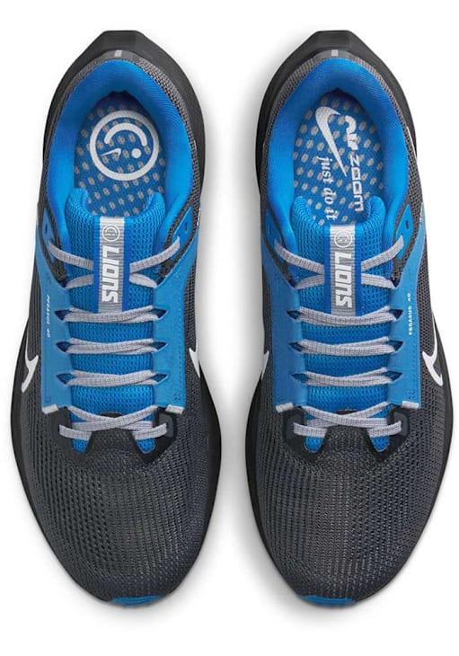 Zoom Pegasus 40 Tennessee Titans Shoes Giày Nike NFL X Air Zoom