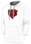 Main image for Antigua Chicago Bears Mens White Victory Pullover Hood Long Sleeve Hoodie