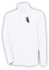 Main image for Antigua Chicago White Sox Mens White Hunk Long Sleeve 1/4 Zip Pullover