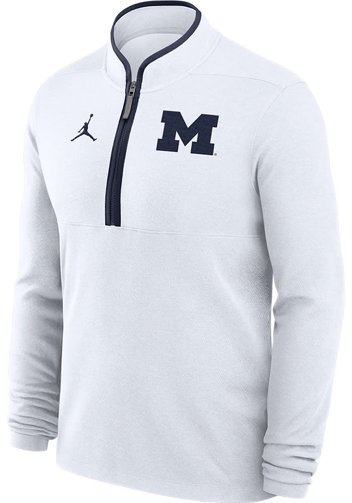 Michigan buy Jordan quarter zip - size XL - like new