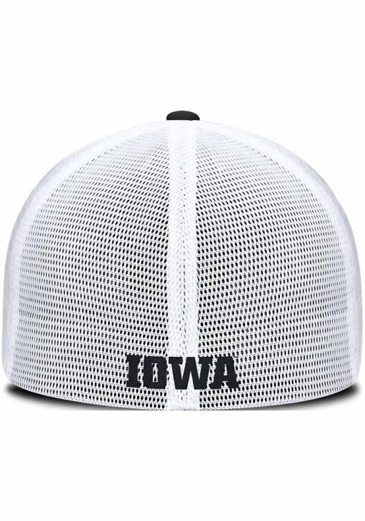 Nike Iowa Hawkeyes Mens Black Rise Structured Futura Trucker Cap Flex Hat