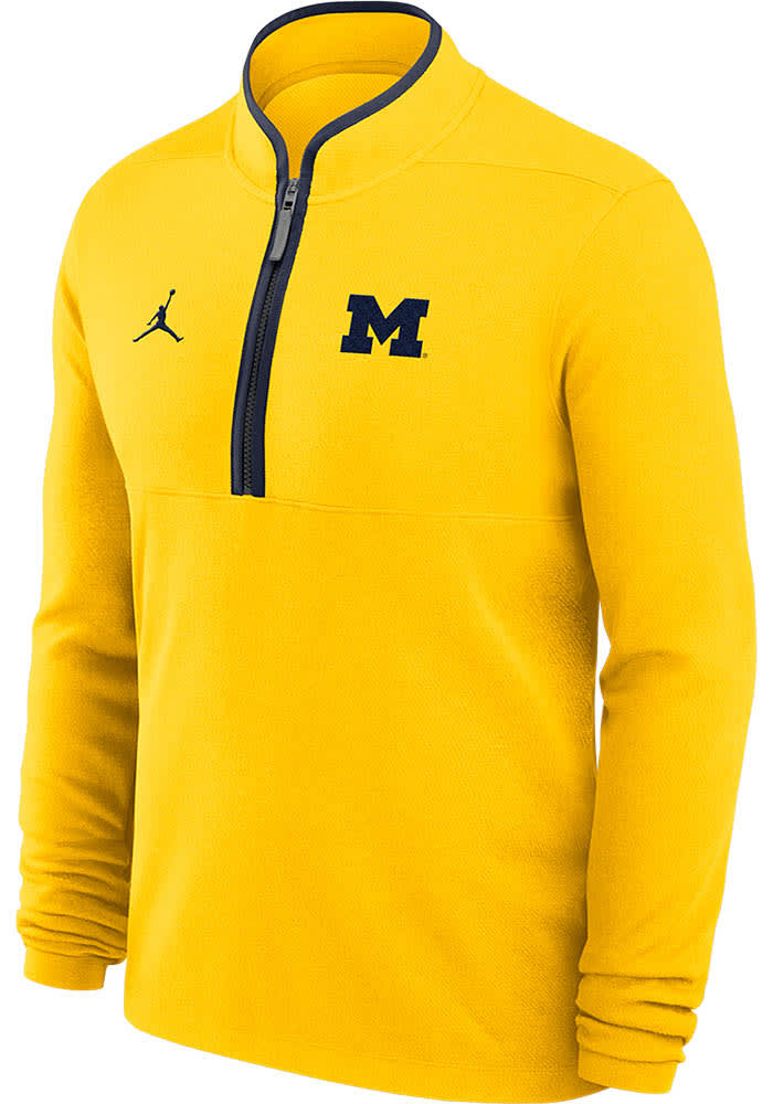 Nike Mens MAIZE Michigan Wolverines Jordan Victory Long Sleeve Qtr