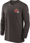 Main image for Nike Cleveland Browns Mens Brown Sideline Dri-Fit Long Sleeve 1/4 Zip Pullover