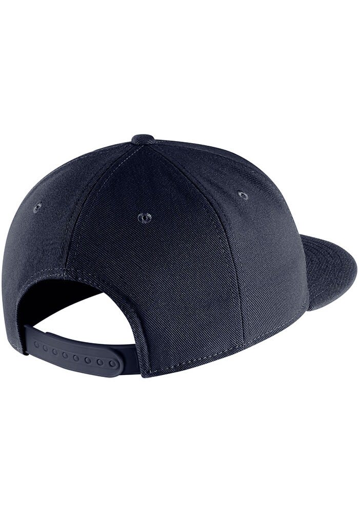 Nike Flat Brim Snapback Hat {2 Nike Blue Hats and 1 Nike Black Hat} outlet