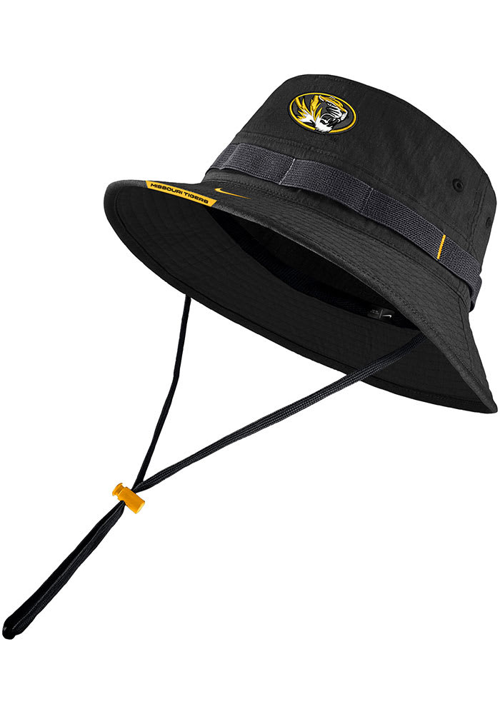 nike michigan bucket hat