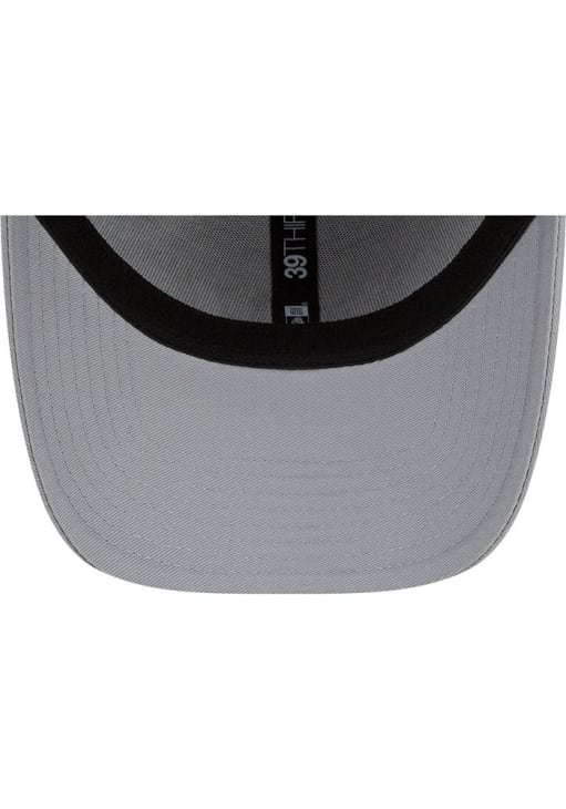 New Era Washington Commanders Mens Grey Grayed Out Neo 39THIRTY Flex Hat