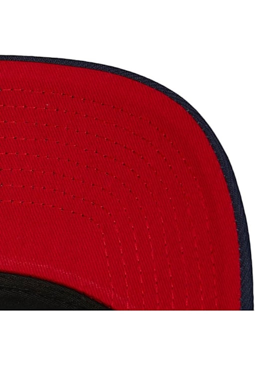 Mitchell and Ness Philadelphia Phillies Evergreen Pro Cooperstown Snap Adjustable Hat - White