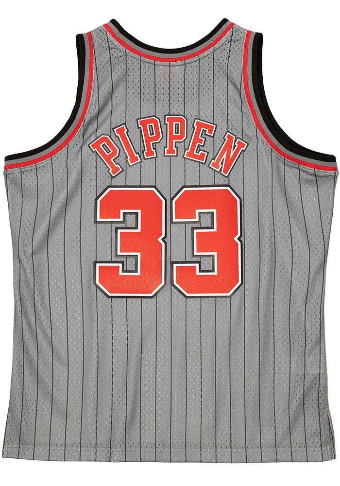 Scottie Pippen Chicago Bulls Mitchell and Ness 95-96 Reload 2.0 Swingman  Jersey