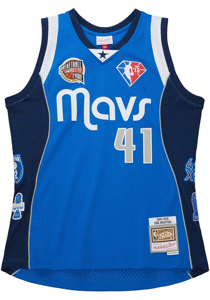 Dirk Nowitzki Dallas Mavericks Mitchell and Ness NBA HOF Swingman Jersey Blue