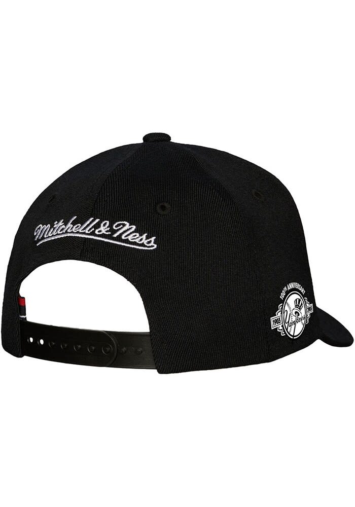 New York Yankees Mitchell and Ness BLACK Panda Pro Snapback Hat