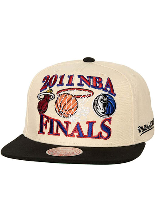 Dallas Mavericks Mitchell and Ness NBA Finals Remix 2T Snapback