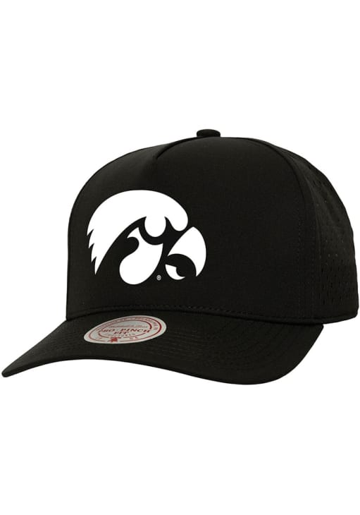 Mitchell and Ness Iowa Hawkeyes Perfect Pro Adjustable Hat - Black