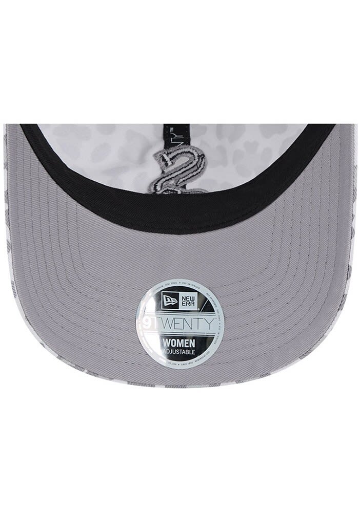 Chicago White Sox New Era Womens White OTC Active Catty