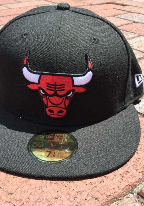 Chicago Bulls 59FIFTY Black New Era Fitted Hat
