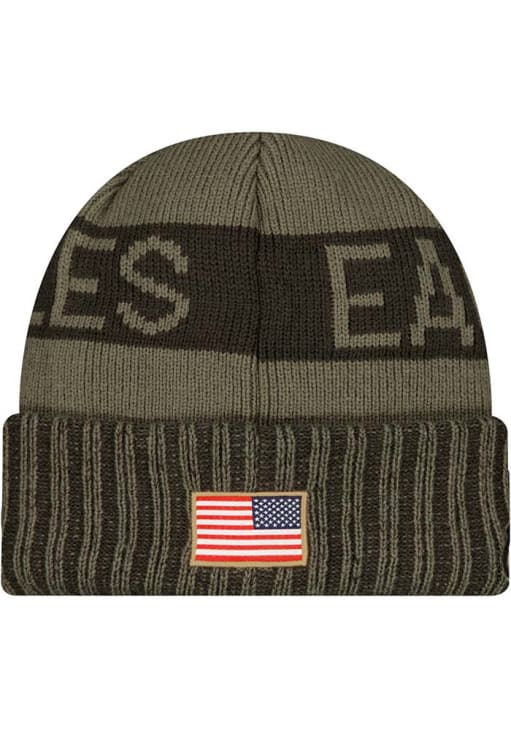 New Era Philadelphia Eagles Green 2025 Salute To Service JR Cuff Youth Knit Hat