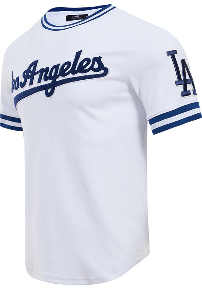 Pro Standard Los Angeles Dodgers White Chenille Striped Short