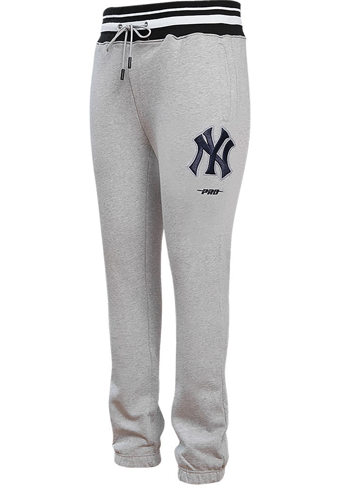 New York Yankees Mens Pro Standard GREY/NAVY Script Tail