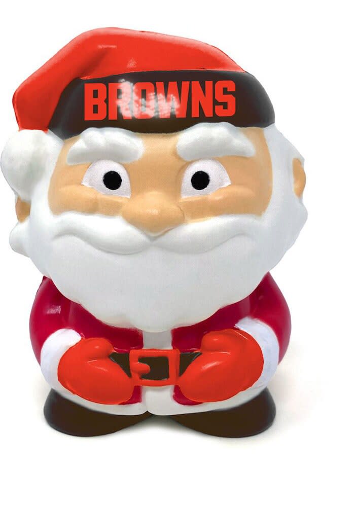 Cleveland offers Browns Lil' Teammates vinyl figures