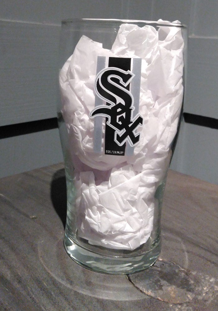 Modelo Chicago White Sox Pint Glass