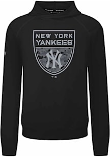 Levelwear New York Yankees Black Mandate Buckler Long Sleeve T Shirt