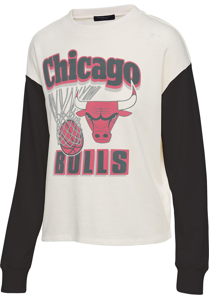 Junk Food Clothing Chicago Bulls Womens White Contrast Crew Sweatshirt