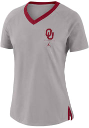Nike Oklahoma Sooners Womens Grey Basketball Fan Short Sleeve T-Shirt