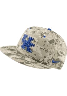 Nike Kentucky Wildcats Mens Green Aero True Baseball Fitted Hat