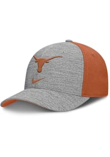 Nike Texas Longhorns Mens Grey Structured Rise Swooshflex Flex Hat