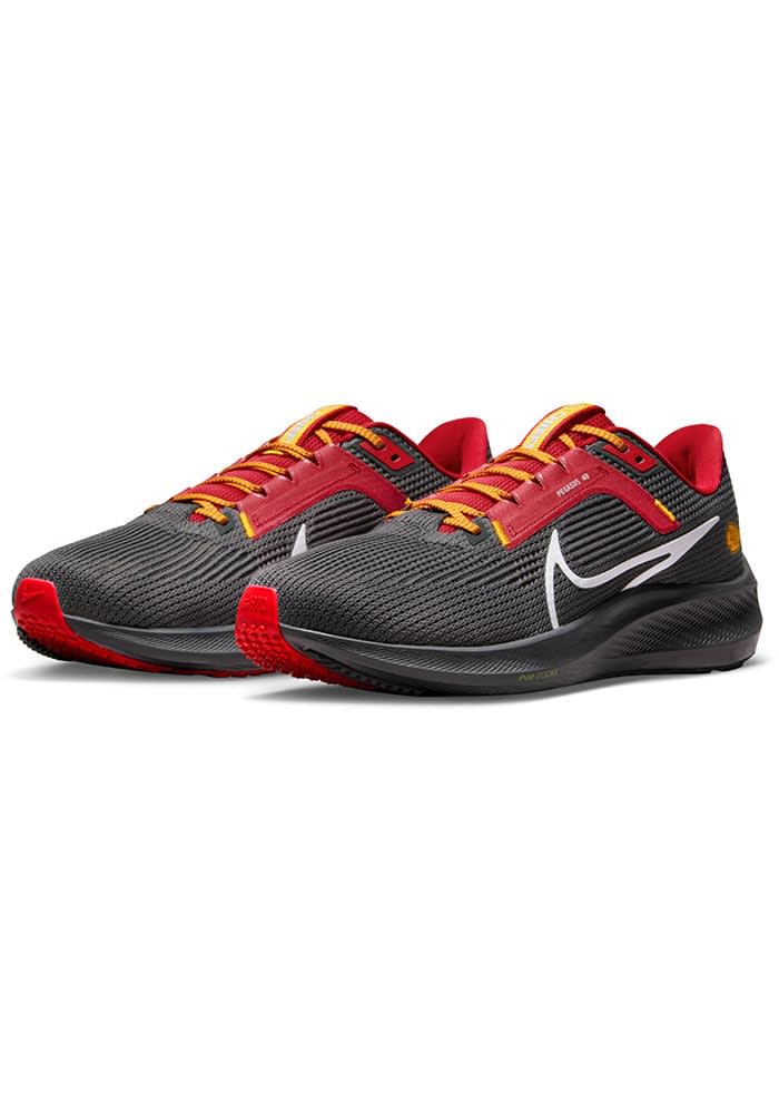 Nike zoom strike deals 2 red