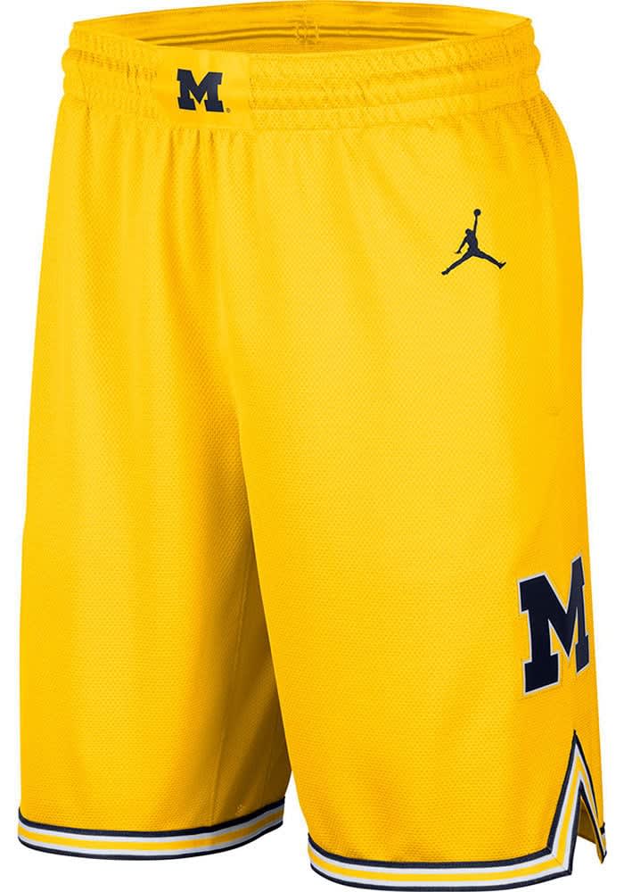 Michigan Wolverines Mens Nike GOLD Basketball Replica Shorts