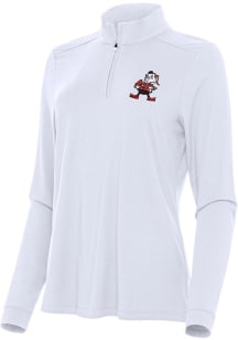 Antigua Cleveland Browns Womens White Classic Intent 1/4 Zip Pullover