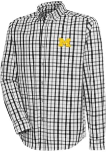 Mens Michigan Wolverines Black Antigua Tending Long Sleeve Dress Shirt