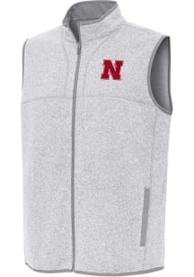 Antigua Nebraska Cornhuskers Mens Grey Fortune Sleeveless Jacket