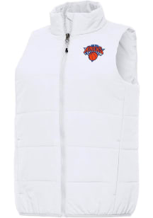 Antigua New York Knicks Womens White Experience Vest