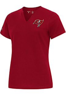 Antigua Tampa Bay Buccaneers Womens Red Traveler Short Sleeve T-Shirt