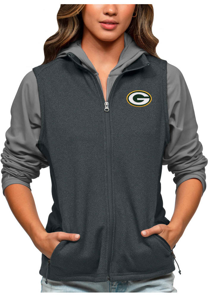 Antigua Green Bay Packers Charcoal Course Sleeveless Jacket, Charcoal, 100% POLYESTER, Size L, Rally House