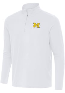 Mens Michigan Wolverines White Antigua Intent Qtr Zip Pullover