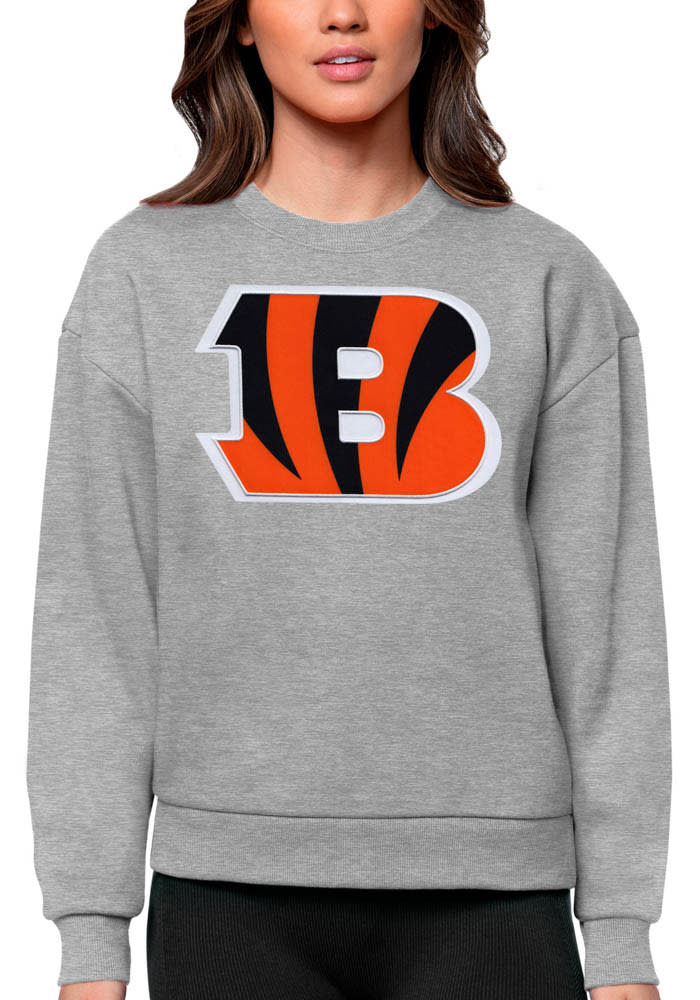 Antigua Cincinnati Bengals Women's Grey Victory Crew Sweatshirt, Grey, 65% Cotton / 35% POLYESTER, Size M, Rally House