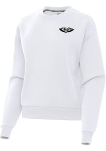 Antigua New Orleans Pelicans Womens White Metallic Victory Crew Sweatshirt