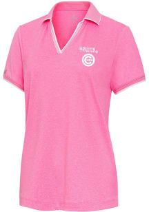 Antigua Chicago Cubs Womens Pink Spring Training Courtyard Short Sleeve Polo Shirt