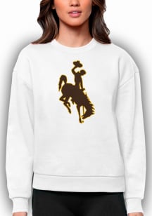 Antigua Wyoming Cowboys Womens White Victory Crew Sweatshirt