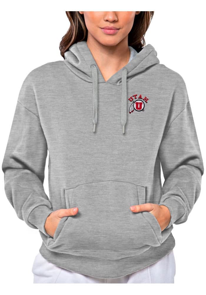 Antigua Women's Louisville Cardinals Grey Heather Victory Crew Sweatshirt, Medium, Gray | Holiday Gift