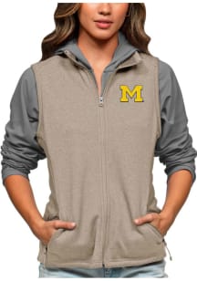 Antigua Michigan Wolverines Womens Oatmeal Course Vest