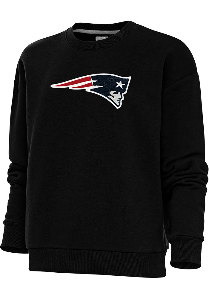 New England Patriots Antigua Women's Victory Crewneck Chenille Pullover  Sweatshirt - White