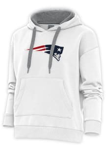 Antigua New England Patriots Womens White Chenille Logo Victory Hooded Sweatshirt