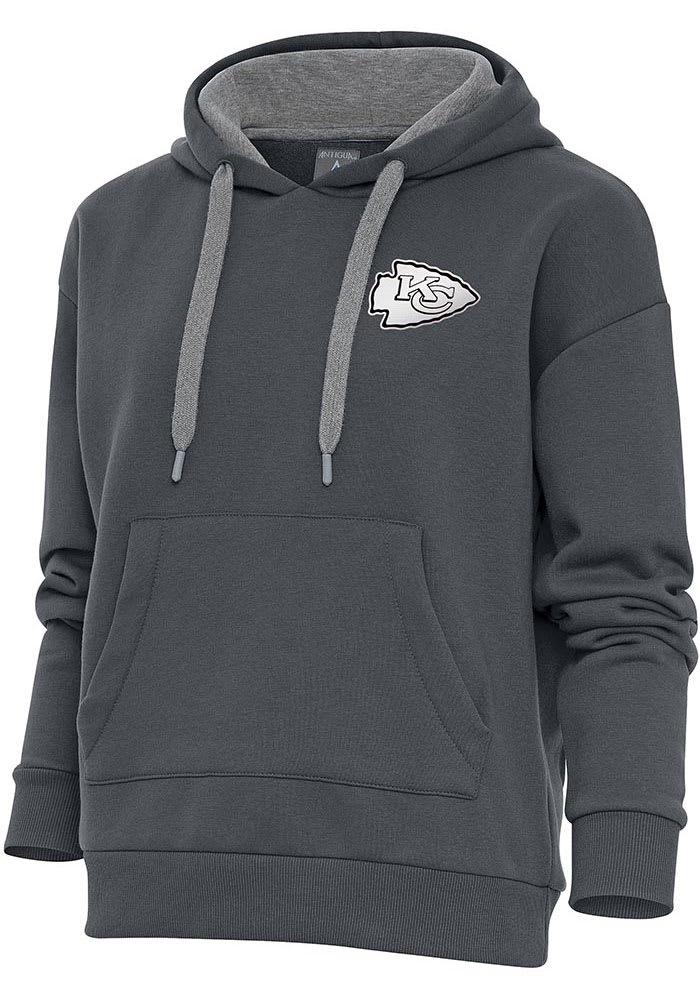 Antigua Kansas City Chiefs Women's Grey Victory Crew Sweatshirt, Grey, 65% Cotton / 35% POLYESTER, Size XL, Rally House