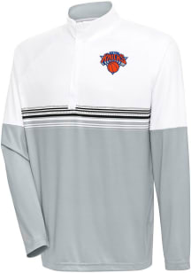 Antigua New York Knicks Mens White Bender Long Sleeve 1/4 Zip Pullover
